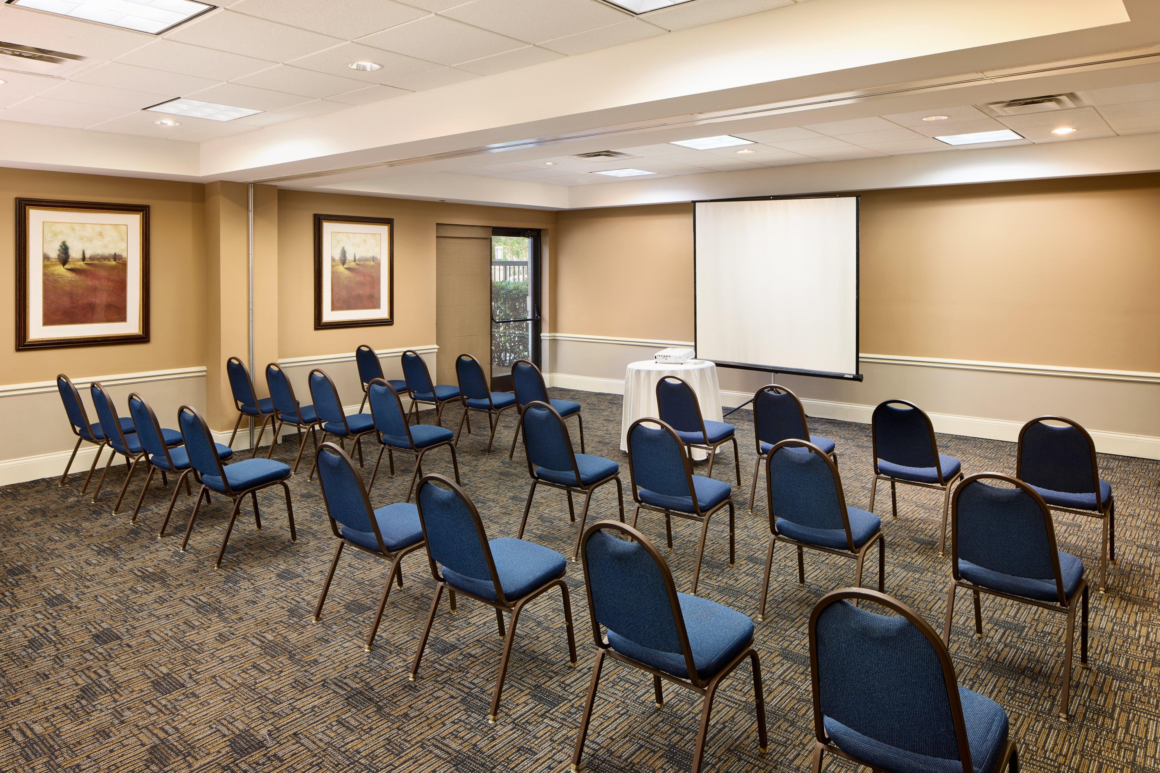 Holiday Inn Express & Suites Alpharetta By Ihg Exterior photo